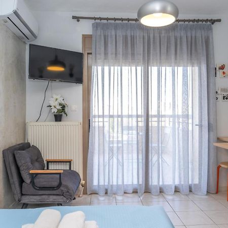 Kosmos Service Apartment Beautiful Studio 3 With Additional Cost Parking Thessaloniki Exterior photo