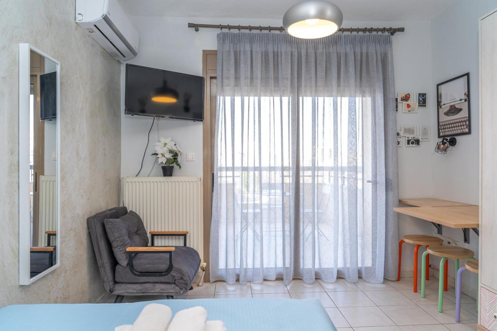Kosmos Service Apartment Beautiful Studio 3 With Additional Cost Parking Thessaloniki Exterior photo